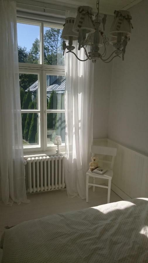 Linda Kuelaliskorter Hapsal Exteriör bild